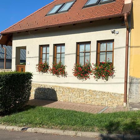 Gárdonyi Apartman Eger Exterior foto