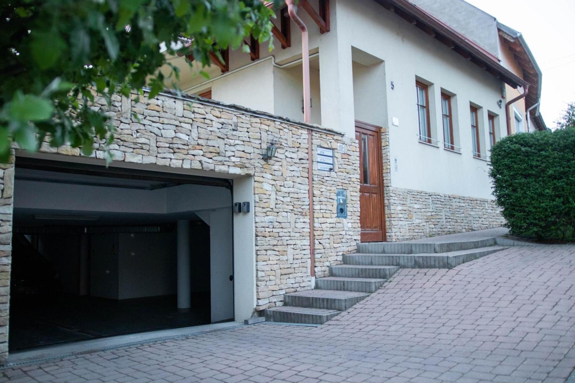Gárdonyi Apartman Eger Exterior foto
