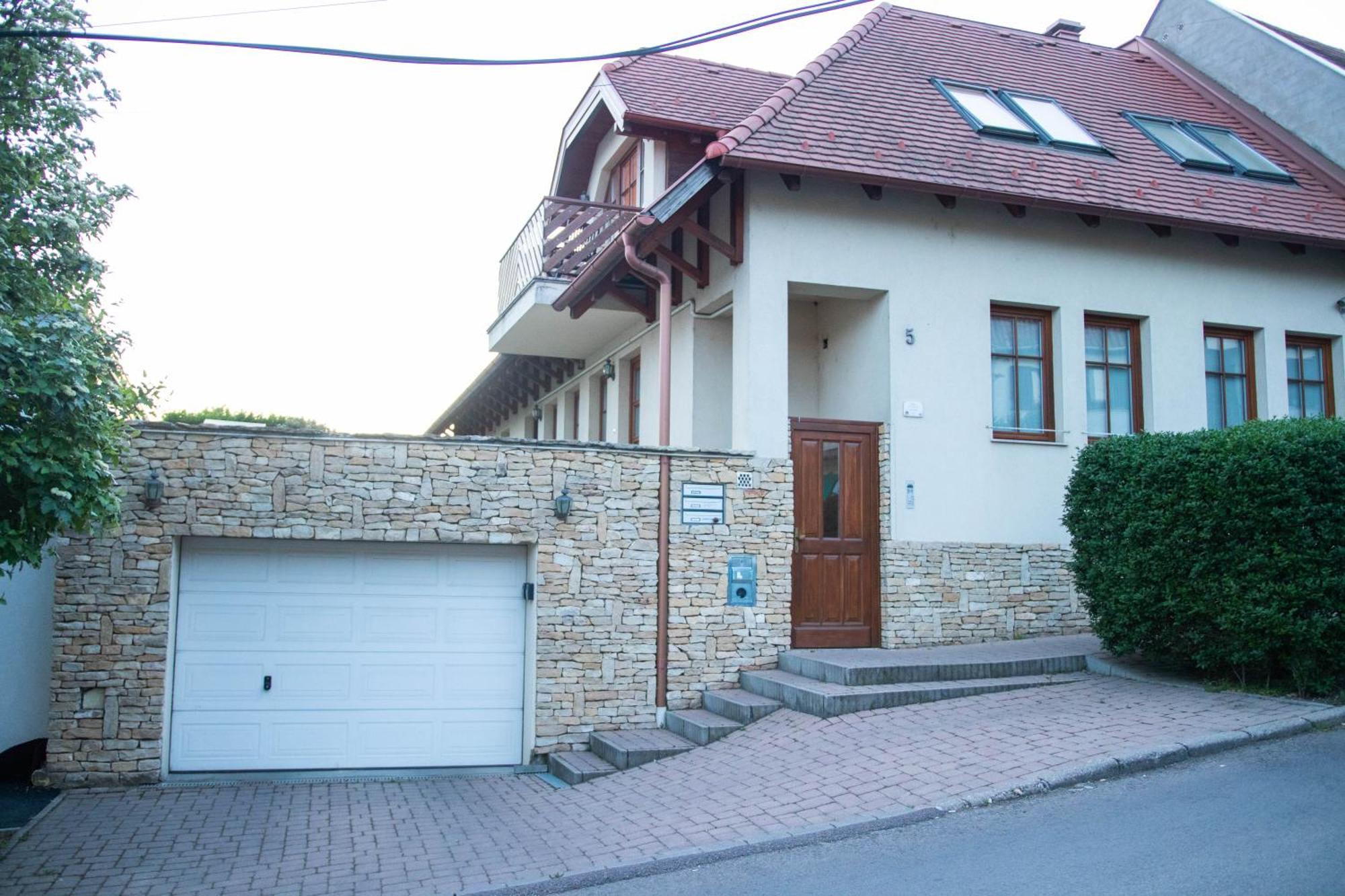 Gárdonyi Apartman Eger Exterior foto